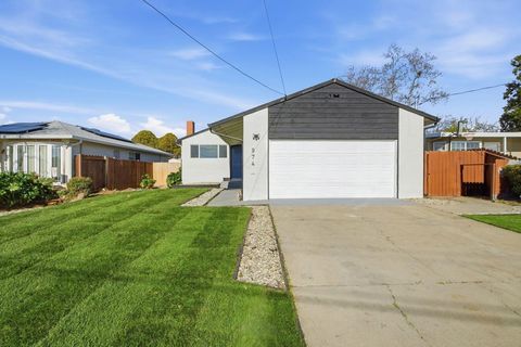 Photo of 974 Ventura Ave Ave, Livermore, CA 94551 (MLS # 41123115)