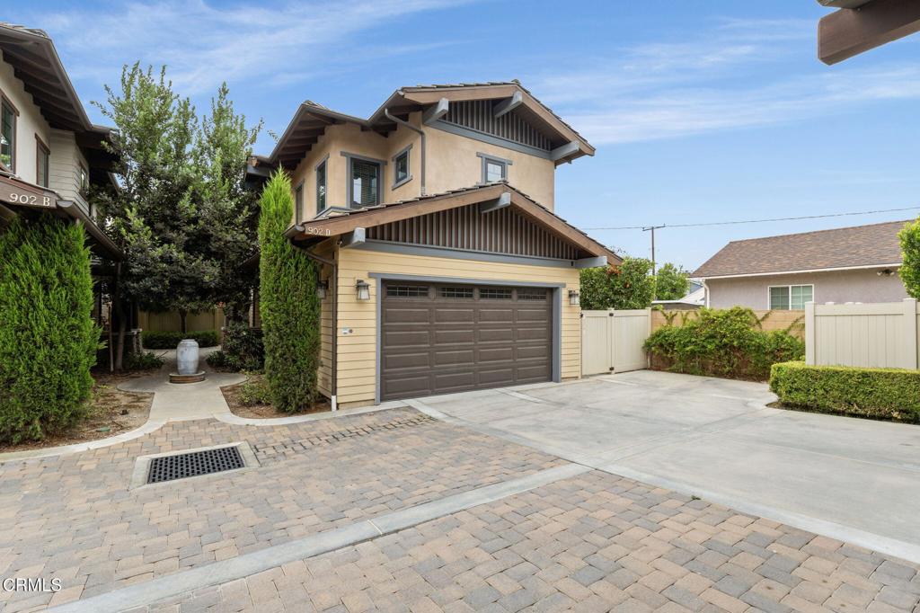 902 W Colorado Boulevard D, Monrovia CA 91016