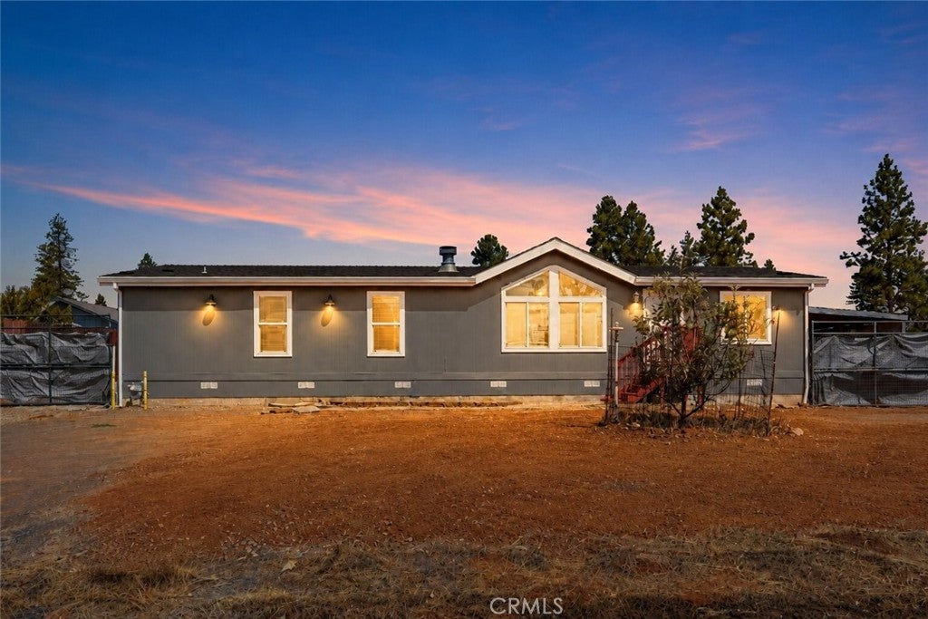 6102 Maxwood