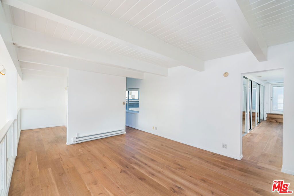 OCEAN STRAND - Residential Lease