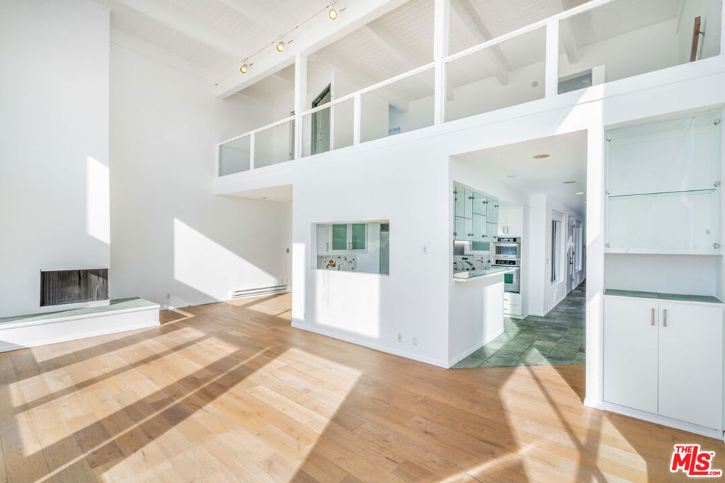 OCEAN STRAND - Residential Lease