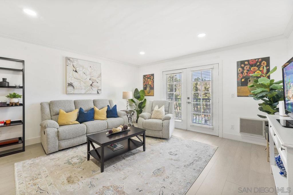 5055 Collwood Blvd 304