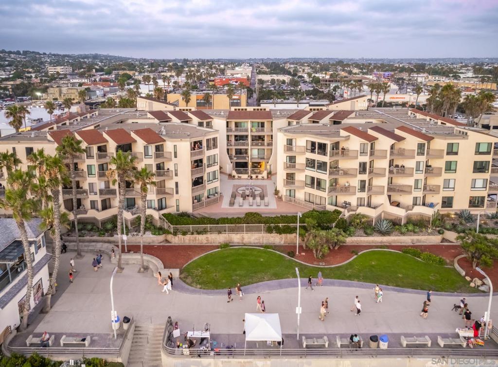 Pacific Beach - Residential