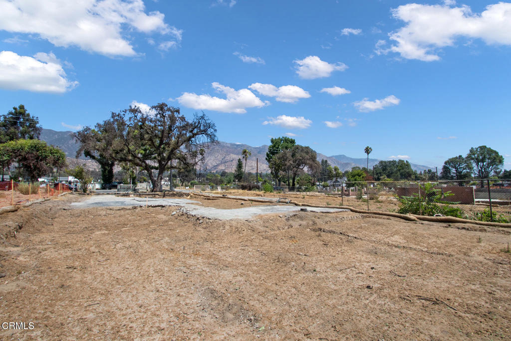 This north-facing lot offers sprawling mountain views, creating an excellent opportunity to build your dream house in 'Beautiful Altadena'. This level lot is 7,978 sq. ft. and has completed the FEMA clean-up process.