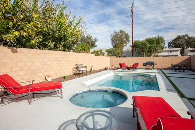 Desert Sands - Residential Lease