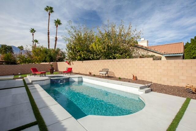 Desert Sands - Residential Lease
