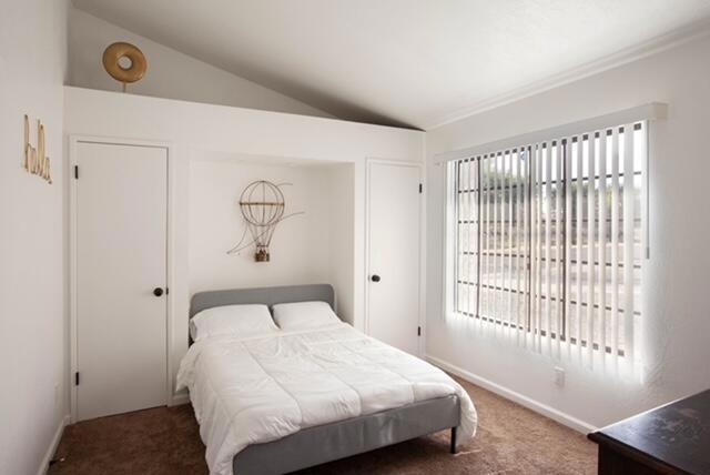 Desert Sands - Residential Lease