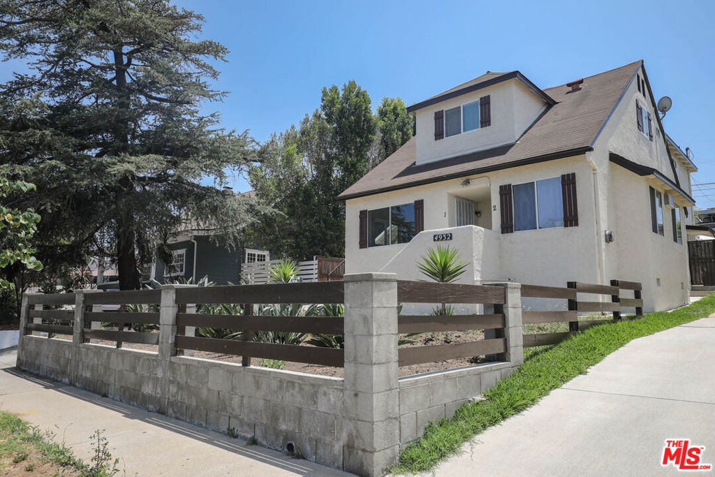 Welcome to your cozy retreat in the heart of Highland Park, Los Angeles. This inviting 1 bedroom + 1 bath unit is located on the first floor of a well-maintained fourplex. Enjoy the convenience of nearby cafes, restaurants, and retail shops just steps away. Recently upgraded, appliances included, dedicated utilities for your peace of mind, also no pets allowed, ensuring a tranquil environment. Do Not Disturb Occupants. Thank you.