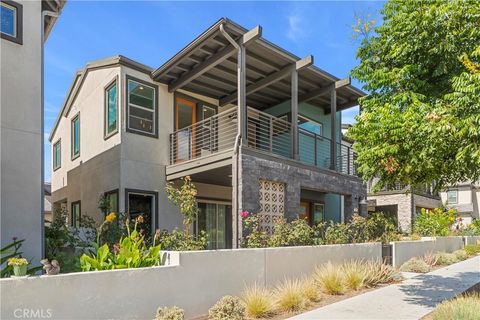 145 Bosal Irvine CA 92618