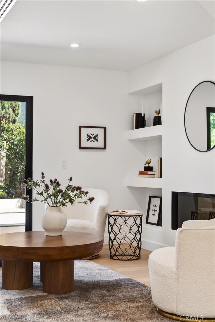 4946 Llano