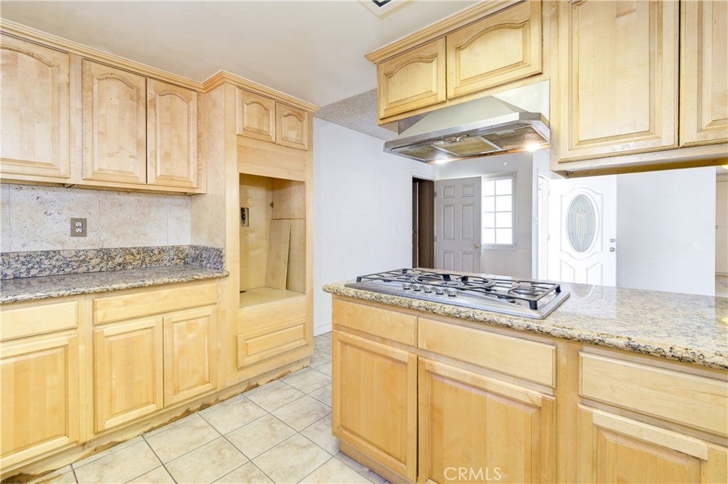 6250 Kinlock