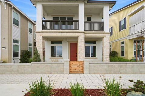 Photo of 735 Windward Court, Bethel Island, CA 94511 (MLS # ML82030013)