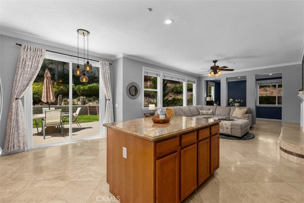 35 Edmonton Way, Rancho Santa Margarita CA 92688 - Photo 18