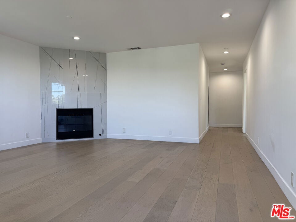 3560 Lavell Drive
