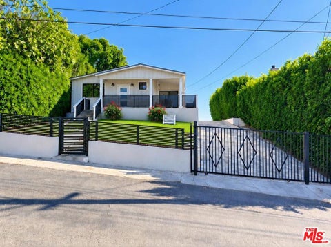 Photo of 3560 Lavell Drive, Los Angeles, CA 90065 (MLS # 26103370)