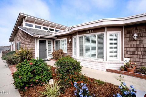 Tiny photo for 4625 Falkirk Bay, Oxnard, CA 93035 (MLS # V1-33173)