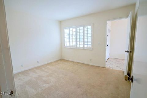 Tiny photo for 4625 Falkirk Bay, Oxnard, CA 93035 (MLS # V1-33173)