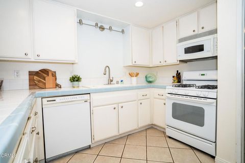 Tiny photo for 4625 Falkirk Bay, Oxnard, CA 93035 (MLS # V1-33173)