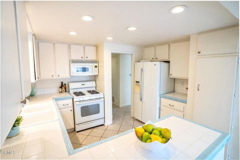 Tiny photo for 4625 Falkirk Bay, Oxnard, CA 93035 (MLS # V1-33173)