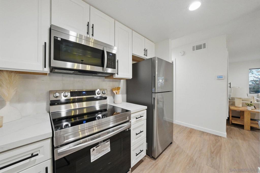 7855 Golfcrest Dr 13