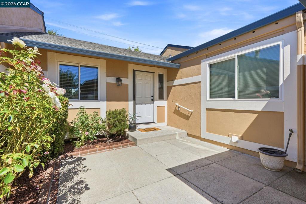 618 La Corso Dr