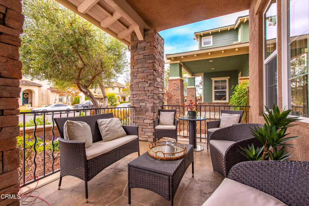 3239 Buttercup Lane