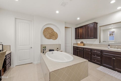 Tiny photo for 3239 Buttercup Lane, Camarillo, CA 93012 (MLS # V1-36688)