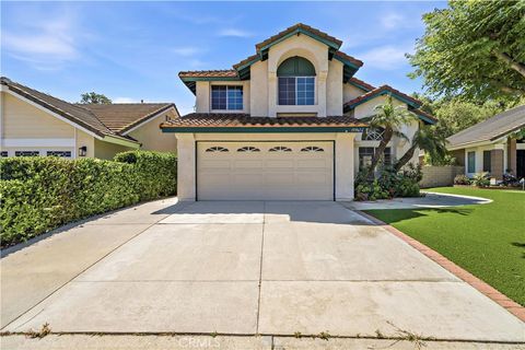 Photo of 15961 Oak Canyon Dr, Chino Hills, CA 91709 (MLS # AR26082956)