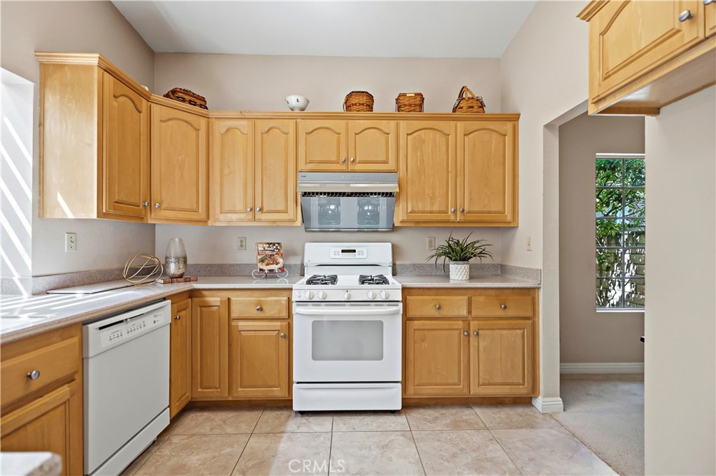 15961 Oak Canyon