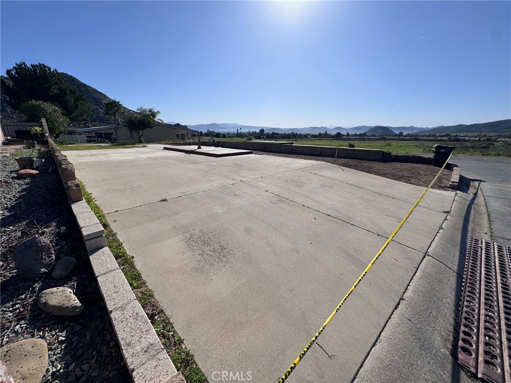 24515 California Avenue