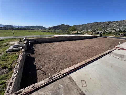 24515 California Avenue, Hemet, CA 92545 - MLS#: SW26035741