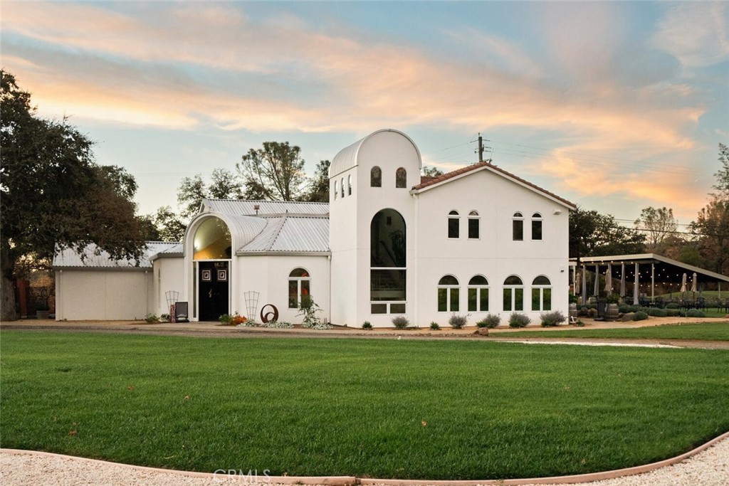 6237 Cohasset Road