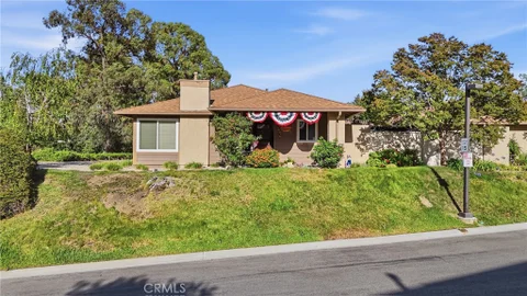 20002 Avenue Of The Oaks, Newhall, CA 91321 - MLS#: SR26126834