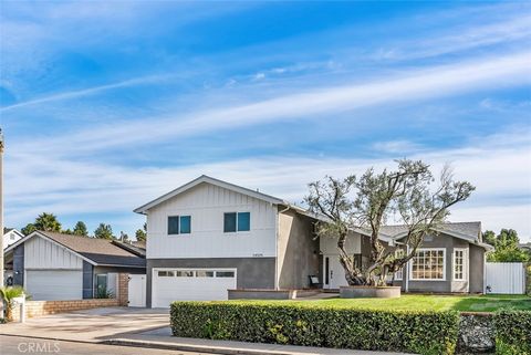 Properties 11 24505 Chamalea Mission Viejo CA 92691