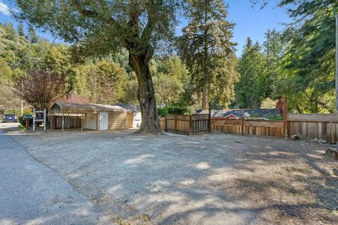 Tiny photo for 194 Lazywoods Road, Felton, CA 95018 (MLS # ML82035151)