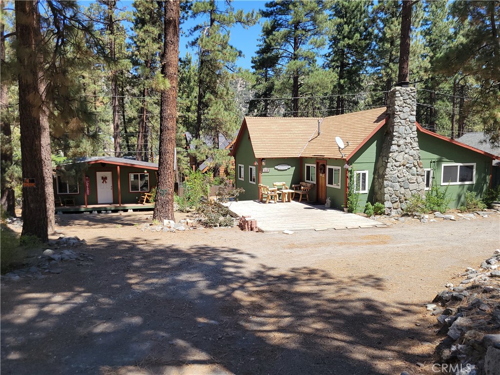 1116 Lark Road