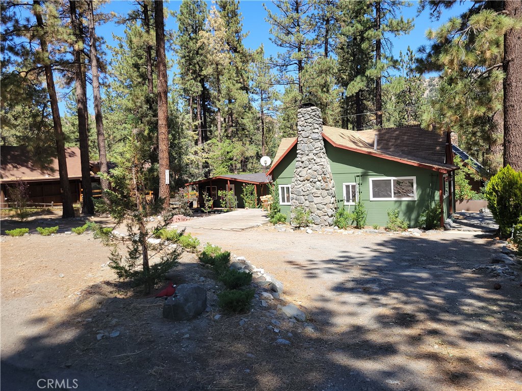 1116 Lark Road