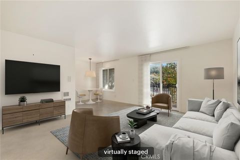 Photo of 1125 Pico Blvd #109, Santa Monica, CA 90405 (MLS # PW25277265)