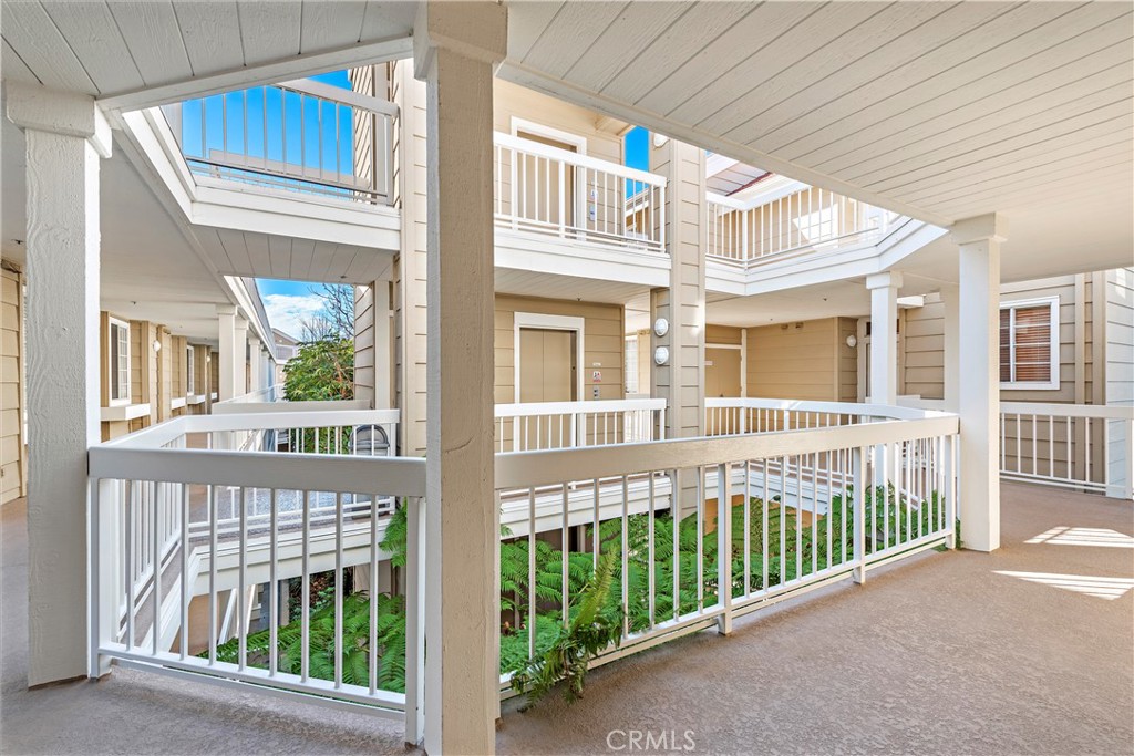 20301 Bluffside Circle 315