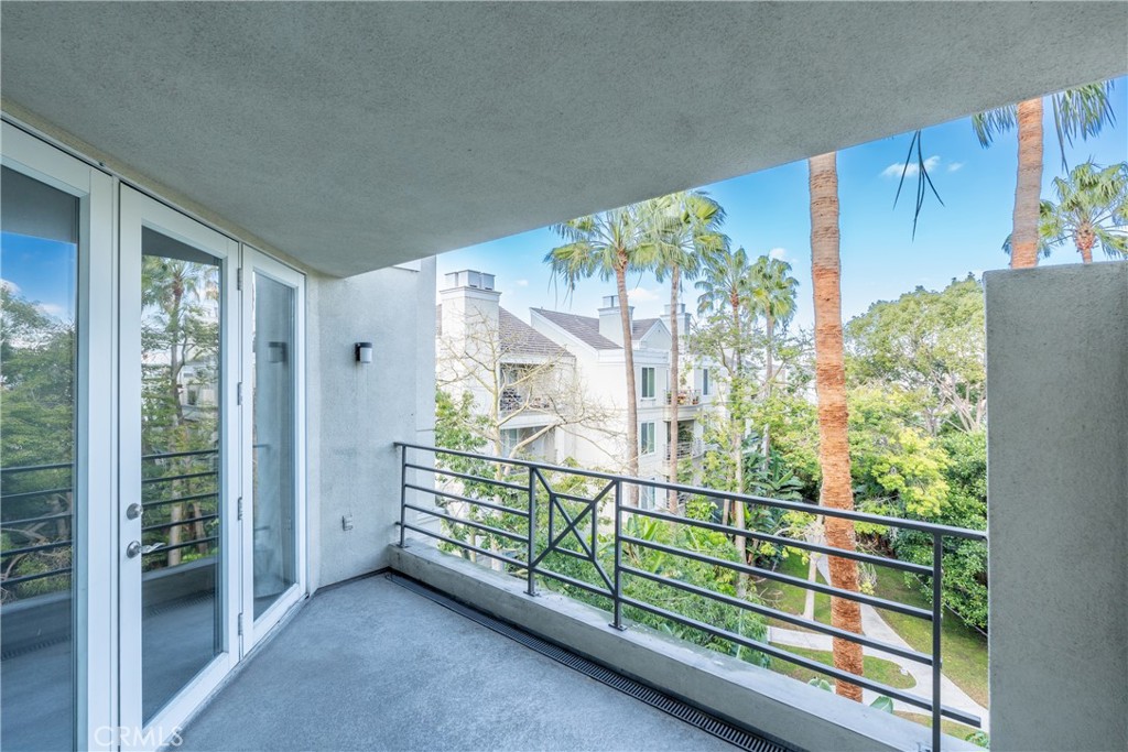 Metropolitan (MET) - Residential Lease