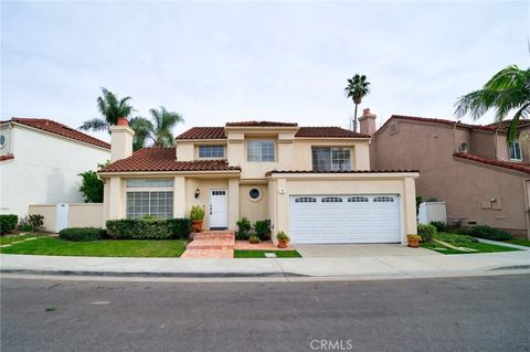 Photo of 7 Galanto, Irvine, CA 92614 (MLS # OC26037184)