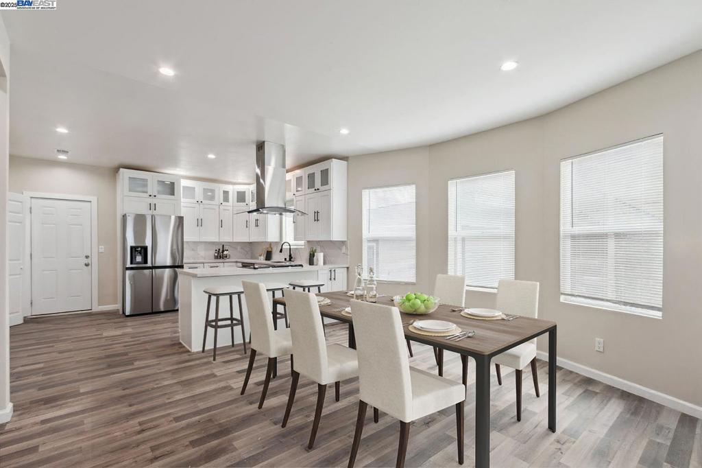 CLINTON - Residential