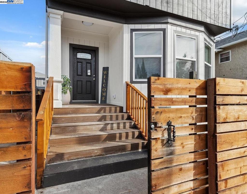 CLINTON - Residential