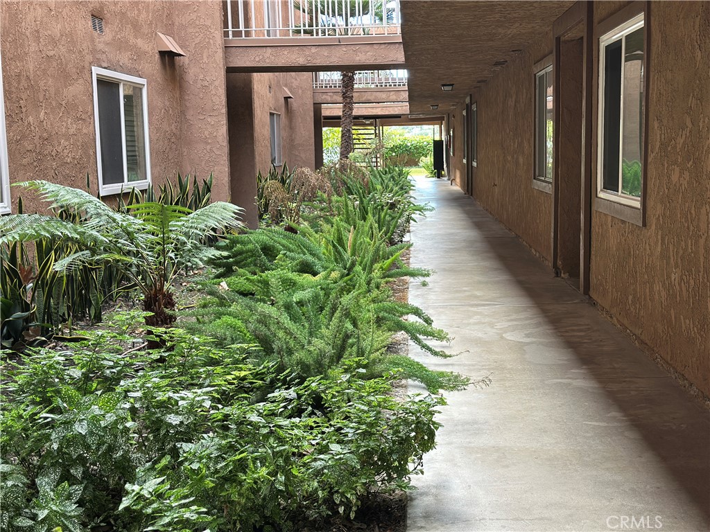 Villa Warner (VWAR) - Residential Lease