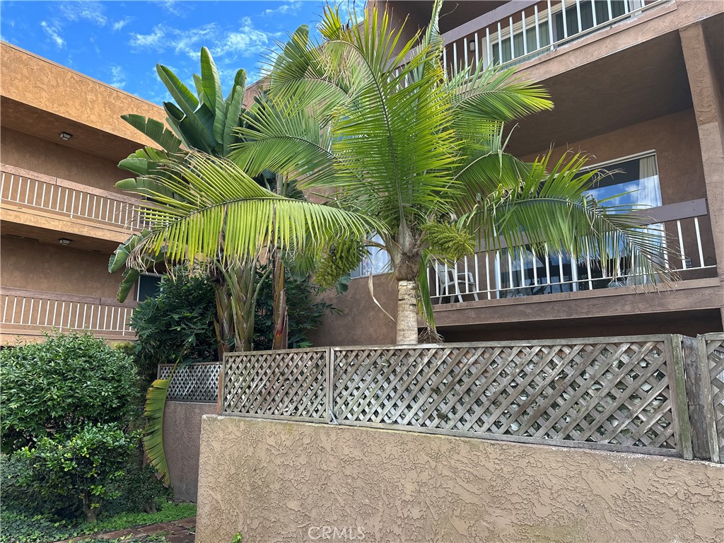 Villa Warner (VWAR) - Residential Lease