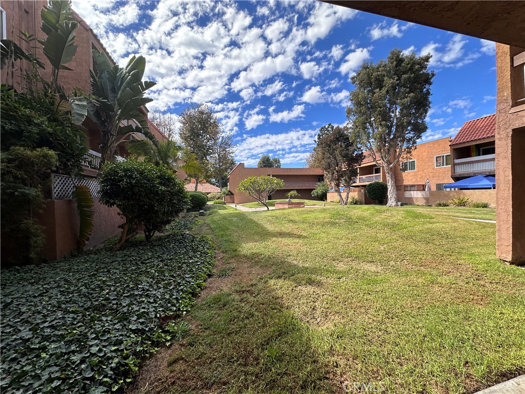 Villa Warner (VWAR) - Residential Lease