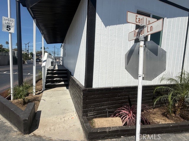 215 S Sullivan Lane 220