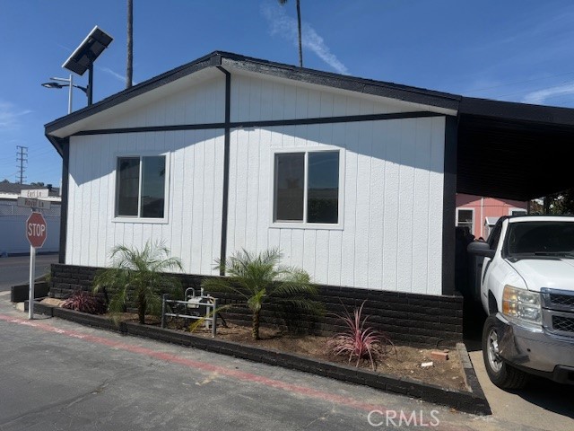 215 S Sullivan Lane 220