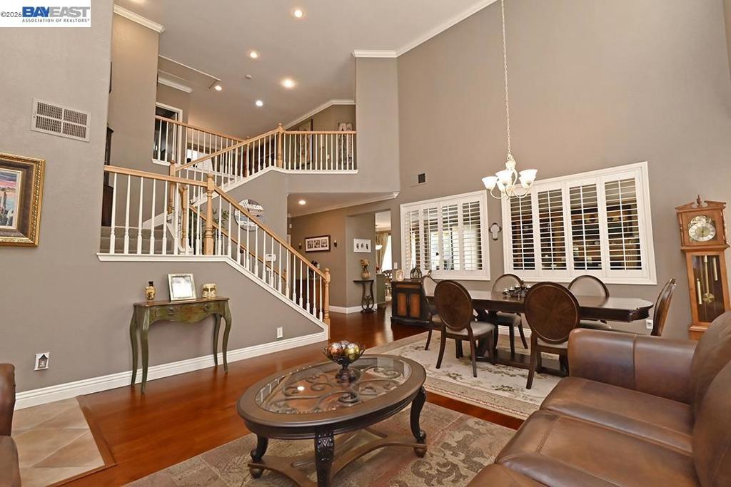1606 Dawnview Dr