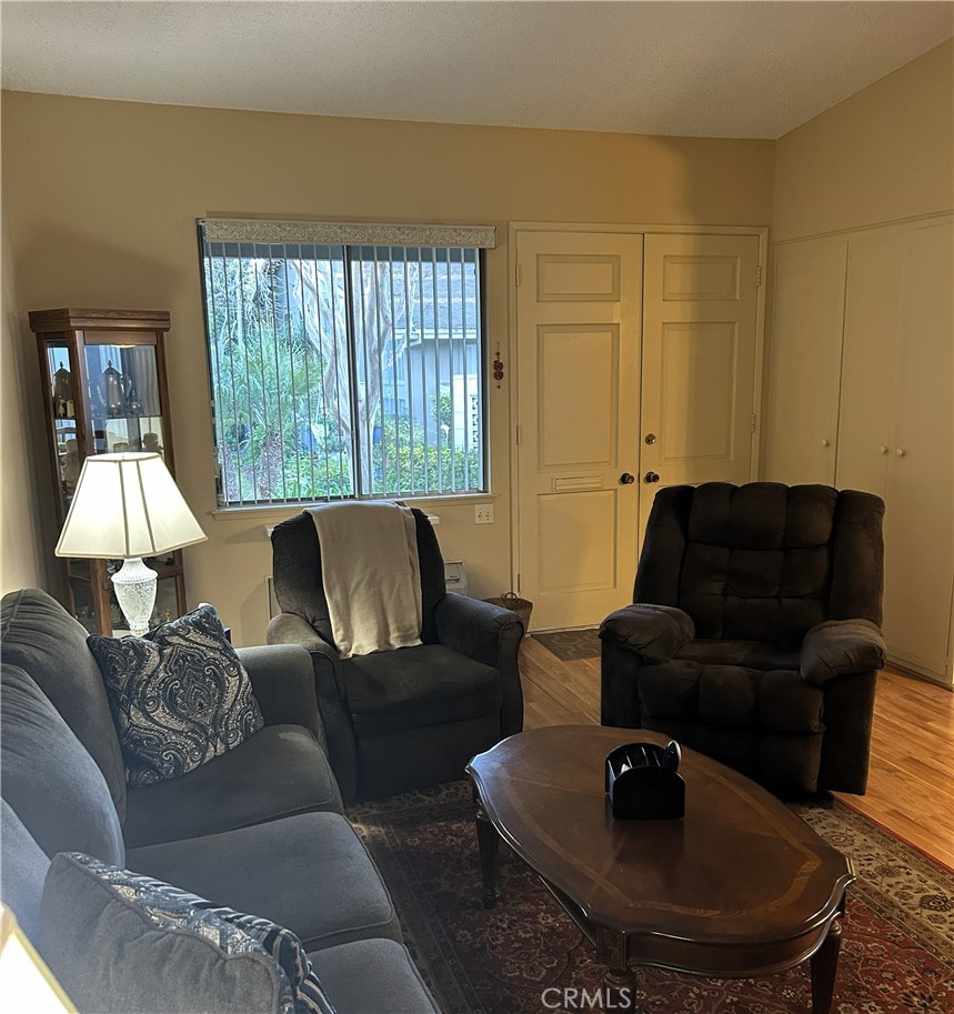 369 Avenida Castilla G